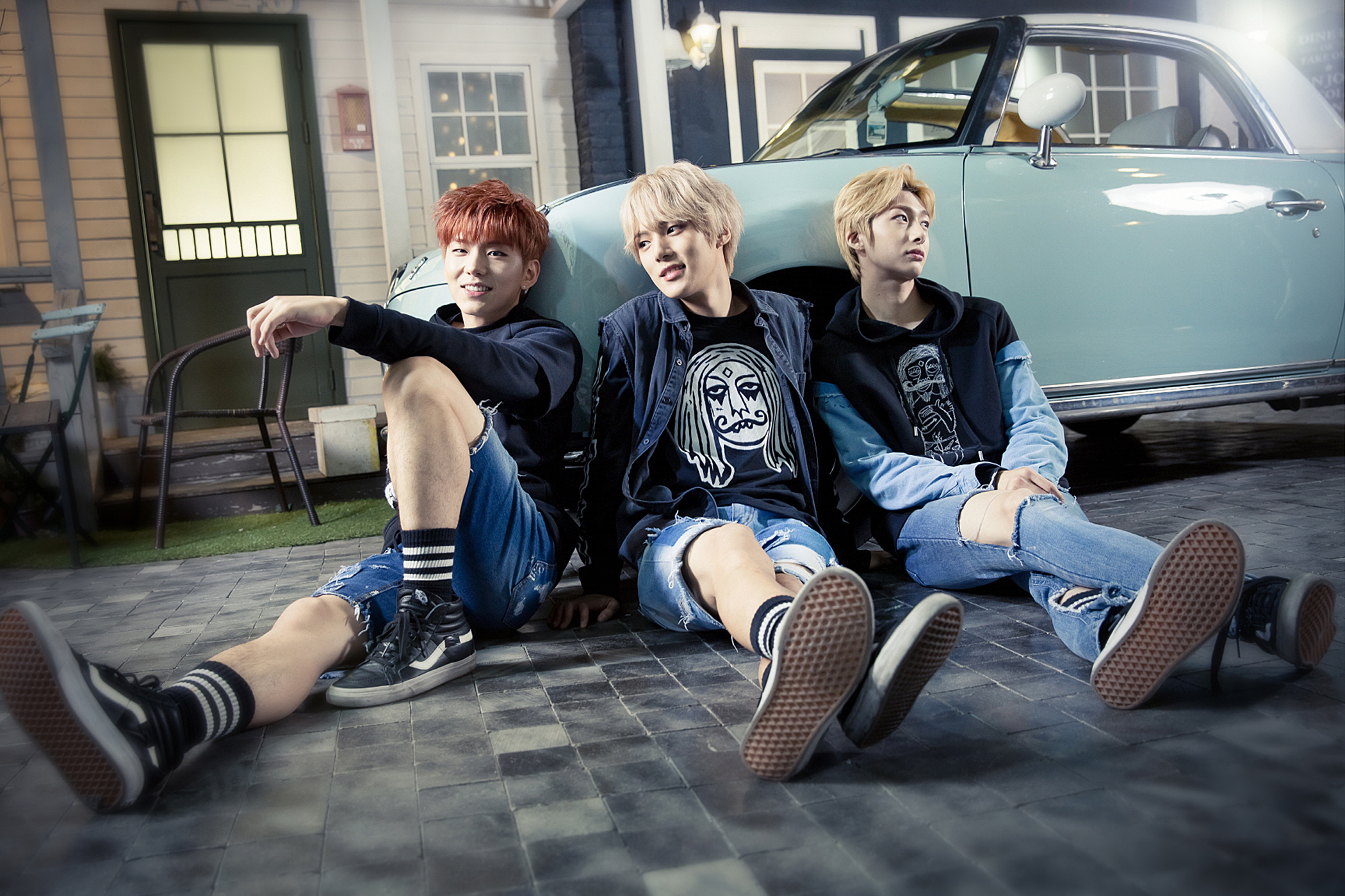 몬스타엑스 앨범커버